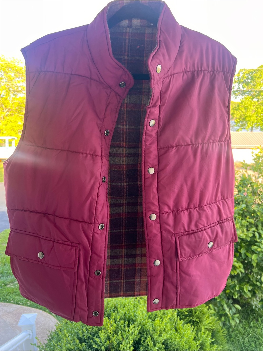 Quilted Sleeveless Puffer Vest in Berry